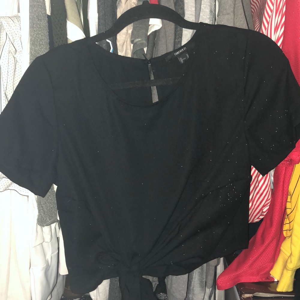 Cute black shirt